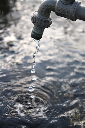 Nieuwe drinkwatertarieven worden door de watermaatschappijen in een tariefplan gegoten (2017-2022)